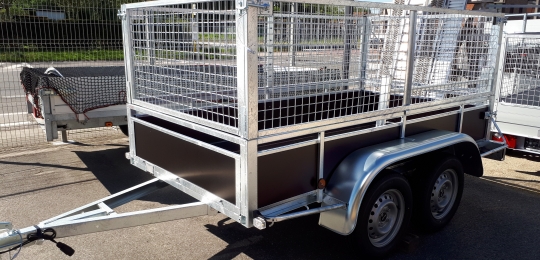 BW BAKAANHANGWAGEN ONGEREMD